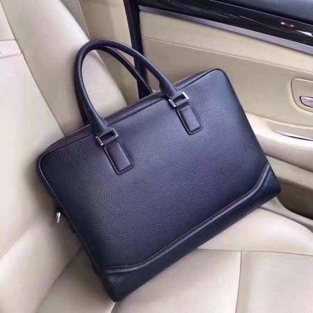 2025年9月5日入荷新作Prada/人気/本革/バッグ 人気 おすすめ 父の日 誕生日/ギフト プレゼント 結婚式男友達の誕生日プレゼント