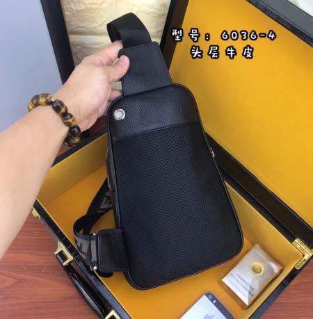 2025年9月5日入荷新作Fendi/人気/本革/バッグ 人気 おすすめ 父の日 誕生日/ギフト プレゼント 結婚式男友達の誕生日プレゼント