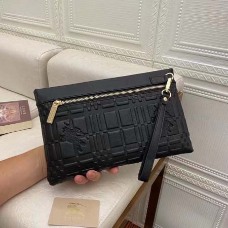 2025年9月5日入荷新作Burberry/人気/本革/バッグ 人気 おすすめ 父の日 誕生日/ギフト プレゼント 結婚式男友達の誕生日プレゼント