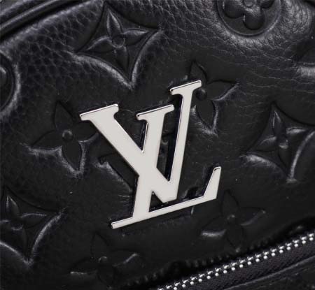 2025年9月8日入荷新作LOUIS VUITTON/人気/本革/バッグ 人気 おすすめ 父の日 誕生日/ギフト プレゼント 結婚式男友達の誕生日プレゼント