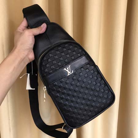 2025年9月8日入荷新作Versace /人気/本革/バッグ 人気 おすすめ 父の日 誕生日/ギフト プレゼント 結婚式男友達の誕生日プレゼント