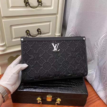 2025年9月8日入荷新作Louis Vuitton/人気/本革/バッグ 人気 おすすめ 父の日 誕生日/ギフト プレゼント 結婚式男友達の誕生日プレゼント