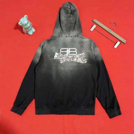 2025年9月11日入荷秋冬新作Balenciagaパーカー高品質人気商品/誕生日プレゼント/FF工場