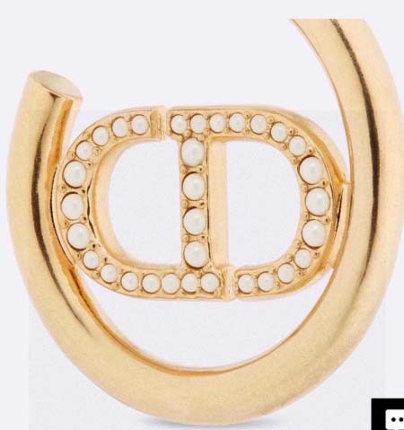 2025年9月25日入荷新品Diorピアスギフト/誕生日/記念品/アクセサリーxin工場