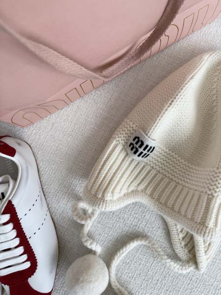 2025年9月28日入荷秋冬新作miumiuレディース服高級N品人気/KL工場