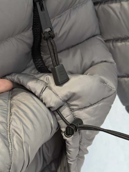 2025年9月29日入荷秋冬新作miumiuレディース服高級N品人気/KL工場