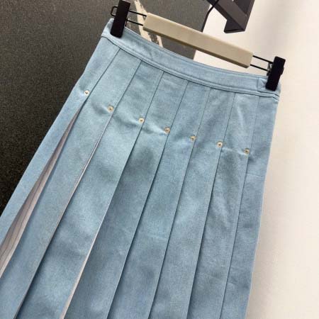 2025年9月29日入荷秋冬新作Thom Browneレディース服原版復刻高級N品人気/KL工場