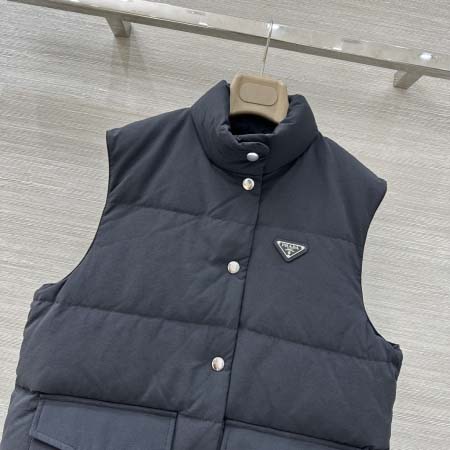 2025年9月29日入荷秋冬新作Pradaレディース服原版復刻高級N品人気/KL工場