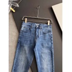 2025年9月3日入荷 新作Loeweジーパン高級なプレゼント/誕生日プレゼント/高品質/メンツ/記念品/ wenzhou工場