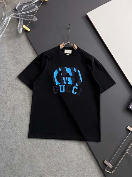 2025年9月3日入荷 新作Gucci半袖 tシャツ高級なプ...