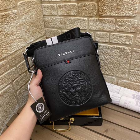2025年9月4日入荷新作Versace /人気/本革/バッ...