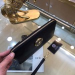 2025年9月4日入荷新作Versace /人気/本革/バッグ 人気 おすすめ 父の日 誕生日/ギフト プレゼント 結婚式男友達の誕生日プレゼント