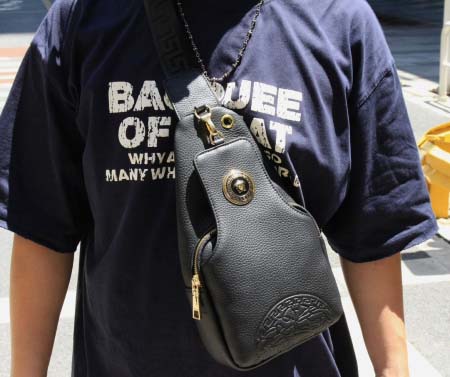 2025年9月4日入荷新作Versace /人気/本革/バッ...