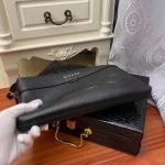 2025年9月4日入荷新作GUCCI/人気/本革/バッグ 人気 おすすめ 父の日 誕生日/ギフト プレゼント 結婚式男友達の誕生日プレゼント