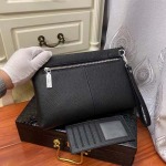 2025年9月4日入荷新作GUCCI/人気/本革/バッグ 人気 おすすめ 父の日 誕生日/ギフト プレゼント 結婚式男友達の誕生日プレゼント