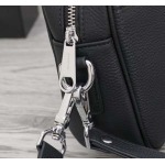 2025年9月4日入荷新作Burberry/人気/本革/バッグ 人気 おすすめ 父の日 誕生日/ギフト プレゼント 結婚式男友達の誕生日プレゼント