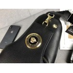 2025年9月4日入荷新作Versace /人気/本革/バッグ 人気 おすすめ 父の日 誕生日/ギフト プレゼント 結婚式男友達の誕生日プレゼント