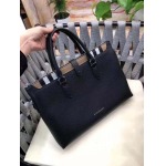 2025年9月5日入荷新作Burberry/人気/本革/バッグ 人気 おすすめ 父の日 誕生日/ギフト プレゼント 結婚式男友達の誕生日プレゼント