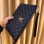 2025年9月5日入荷新作Louis Vuitton/人気/本革/バッグ 人気 おすすめ 父の日 誕生日/ギフト プレゼント 結婚式男友達の誕生日プレゼント