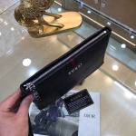 2025年9月5日入荷新作Gucci  /人気/本革/バッグ 人気 おすすめ 父の日 誕生日/ギフト プレゼント 結婚式男友達の誕生日プレゼント