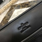 2025年9月5日入荷新作Louis Vuitton/人気/本革/バッグ 人気 おすすめ 父の日 誕生日/ギフト プレゼント 結婚式男友達の誕生日プレゼント
