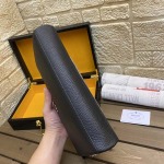2025年9月5日入荷新作PRADA/人気/本革/バッグ 人気 おすすめ 父の日 誕生日/ギフト プレゼント 結婚式男友達の誕生日プレゼント