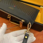 2025年9月5日入荷新作Gucci  /人気/本革/バッグ 人気 おすすめ 父の日 誕生日/ギフト プレゼント 結婚式男友達の誕生日プレゼント