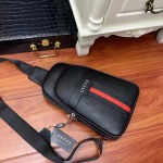 2025年9月5日入荷新作Gucci /人気/本革/バッグ 人気 おすすめ 父の日 誕生日/ギフト プレゼント 結婚式男友達の誕生日プレゼント