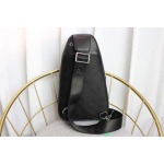 2025年9月5日入荷新作Prada/人気/本革/バッグ 人気 おすすめ 父の日 誕生日/ギフト プレゼント 結婚式男友達の誕生日プレゼント