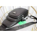 2025年9月5日入荷新作Prada/人気/本革/バッグ 人気 おすすめ 父の日 誕生日/ギフト プレゼント 結婚式男友達の誕生日プレゼント