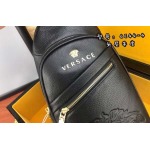 2025年9月5日入荷新作Versace /人気/本革/バッグ 人気 おすすめ 父の日 誕生日/ギフト プレゼント 結婚式男友達の誕生日プレゼント
