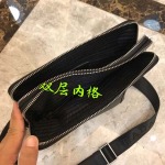 2025年9月5日入荷新作Prada/人気/本革/バッグ 人気 おすすめ 父の日 誕生日/ギフト プレゼント 結婚式男友達の誕生日プレゼント