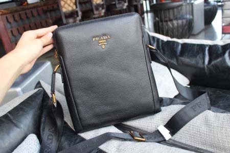 2025年9月5日入荷新作Prada/人気/本革/バッグ 人...