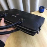 2025年9月5日入荷新作Prada/人気/本革/バッグ 人気 おすすめ 父の日 誕生日/ギフト プレゼント 結婚式男友達の誕生日プレゼント