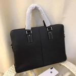 2025年9月5日入荷新作Gucci/人気/本革/バッグ 人気 おすすめ 父の日 誕生日/ギフト プレゼント 結婚式男友達の誕生日プレゼント