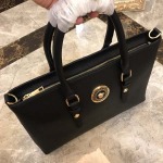 2025年9月5日入荷新作Prada/人気/本革/バッグ 人気 おすすめ 父の日 誕生日/ギフト プレゼント 結婚式男友達の誕生日プレゼント