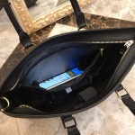 2025年9月5日入荷新作Prada/人気/本革/バッグ 人気 おすすめ 父の日 誕生日/ギフト プレゼント 結婚式男友達の誕生日プレゼント