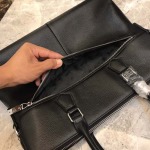 2025年9月5日入荷新作Gucci/人気/本革/バッグ 人気 おすすめ 父の日 誕生日/ギフト プレゼント 結婚式男友達の誕生日プレゼント