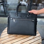 2025年9月5日入荷新作Prada/人気/本革/バッグ 人気 おすすめ 父の日 誕生日/ギフト プレゼント 結婚式男友達の誕生日プレゼント