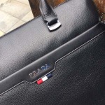 2025年9月5日入荷新作Prada/人気/本革/バッグ 人気 おすすめ 父の日 誕生日/ギフト プレゼント 結婚式男友達の誕生日プレゼント
