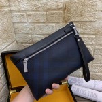 2025年9月5日入荷新作Burberry/人気/本革/バッグ 人気 おすすめ 父の日 誕生日/ギフト プレゼント 結婚式男友達の誕生日プレゼント