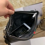 2025年9月5日入荷新作Gucci/人気/本革/バッグ 人気 おすすめ 父の日 誕生日/ギフト プレゼント 結婚式男友達の誕生日プレゼント