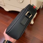 2025年9月8日入荷新作Gucci/人気/本革/バッグ 人気 おすすめ 父の日 誕生日/ギフト プレゼント 結婚式男友達の誕生日プレゼント