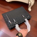 2025年9月8日入荷新作Louis Vuitton/人気/本革/バッグ 人気 おすすめ 父の日 誕生日/ギフト プレゼント 結婚式男友達の誕生日プレゼント