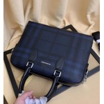 2025年9月8日入荷新作Burberry/人気/本革/バッグ 人気 おすすめ 父の日 誕生日/ギフト プレゼント 結婚式男友達の誕生日プレゼント