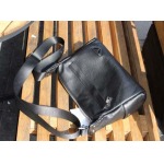 2025年9月8日入荷新作Prada/人気/本革/バッグ 人気 おすすめ 父の日 誕生日/ギフト プレゼント 結婚式男友達の誕生日プレゼント