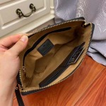 2025年9月8日入荷新作Gucci  /人気/本革/バッグ 人気 おすすめ 父の日 誕生日/ギフト プレゼント 結婚式男友達の誕生日プレゼント