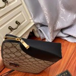 2025年9月8日入荷新作Gucci  /人気/本革/バッグ 人気 おすすめ 父の日 誕生日/ギフト プレゼント 結婚式男友達の誕生日プレゼント
