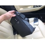 2025年9月8日入荷新作Gucci         /人気/本革/バッグ 人気 おすすめ 父の日 誕生日/ギフト プレゼント 結婚式男友達の誕生日プレゼント