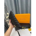 2025年9月8日入荷新作Louis Vuitton/人気/本革/バッグ 人気 おすすめ 父の日 誕生日/ギフト プレゼント 結婚式男友達の誕生日プレゼント